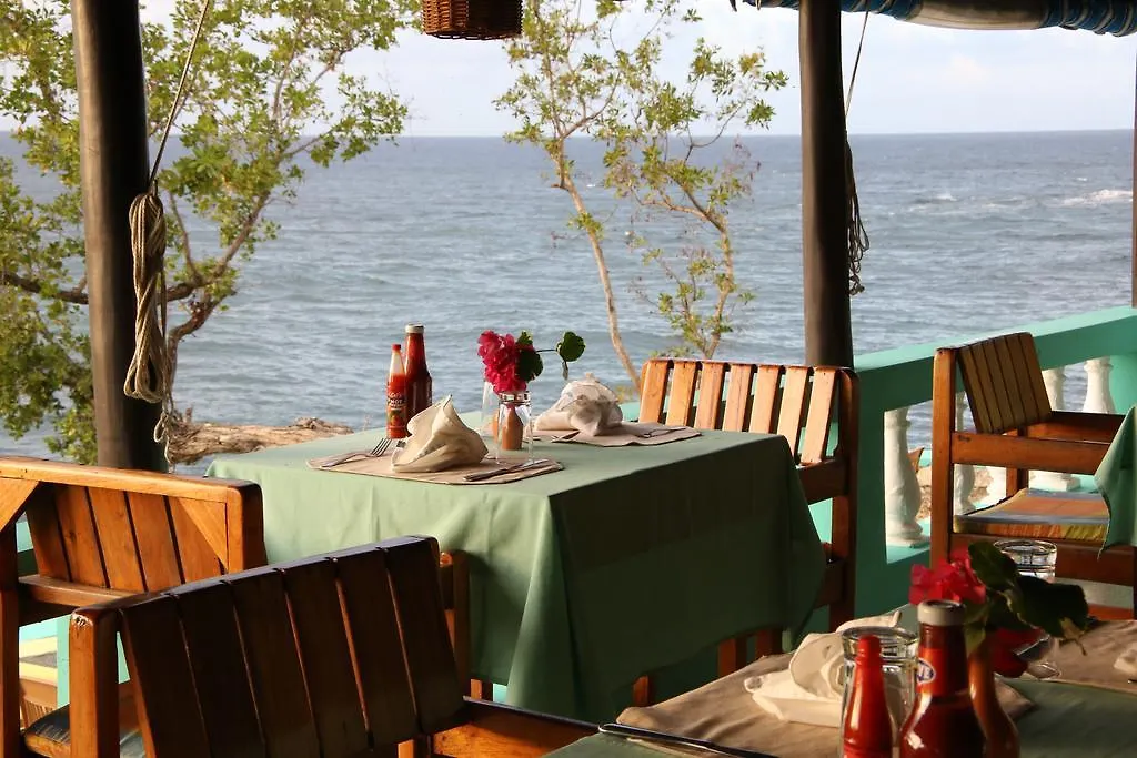 Xtabi Resort Negril 2*,  Jamajka