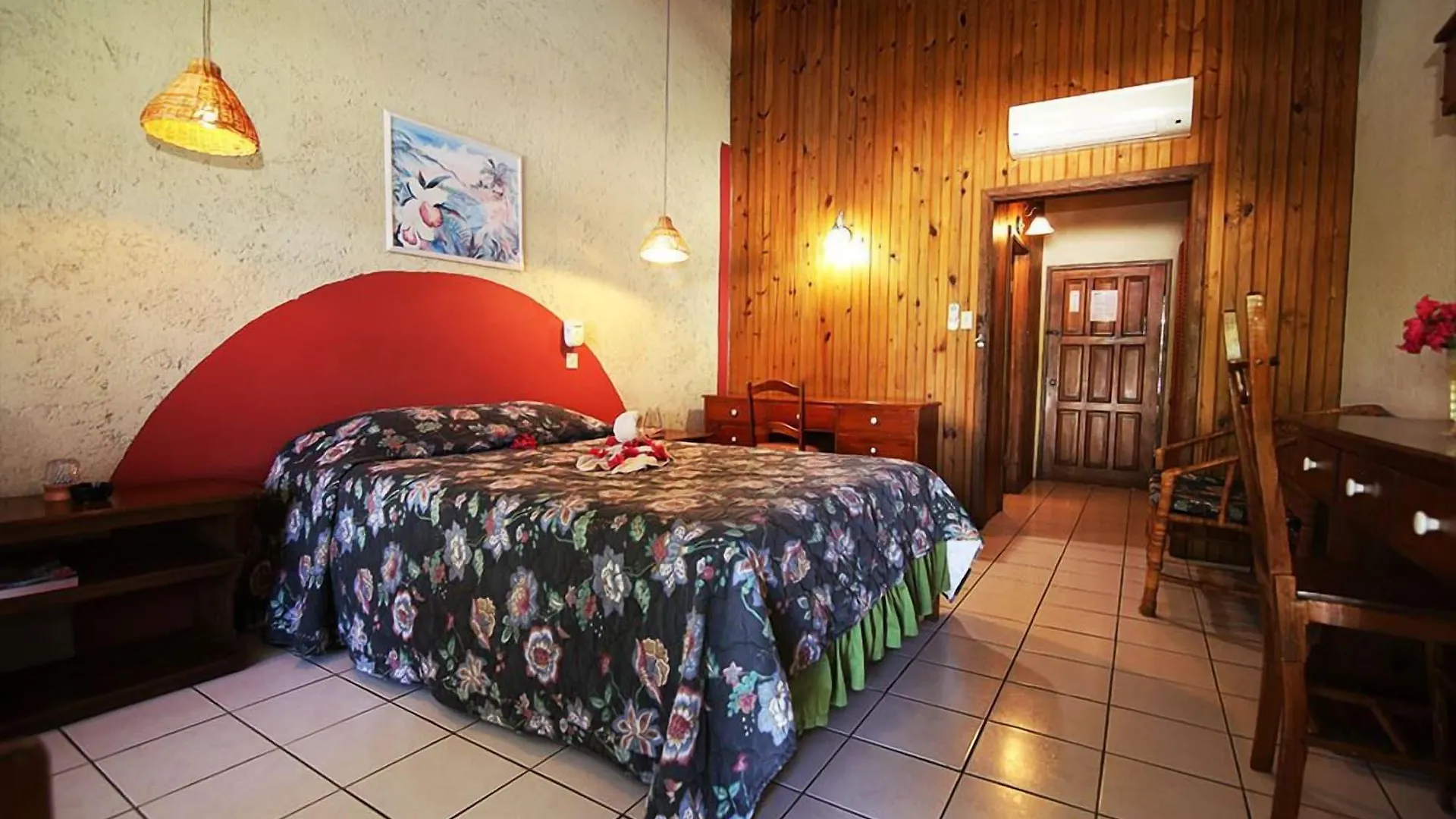 Hotel Xtabi Resort Negril